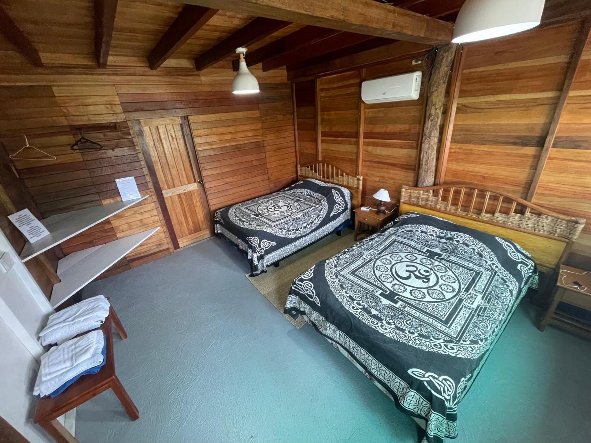Galapagos Chalet Пуерто Айора Екстериор снимка